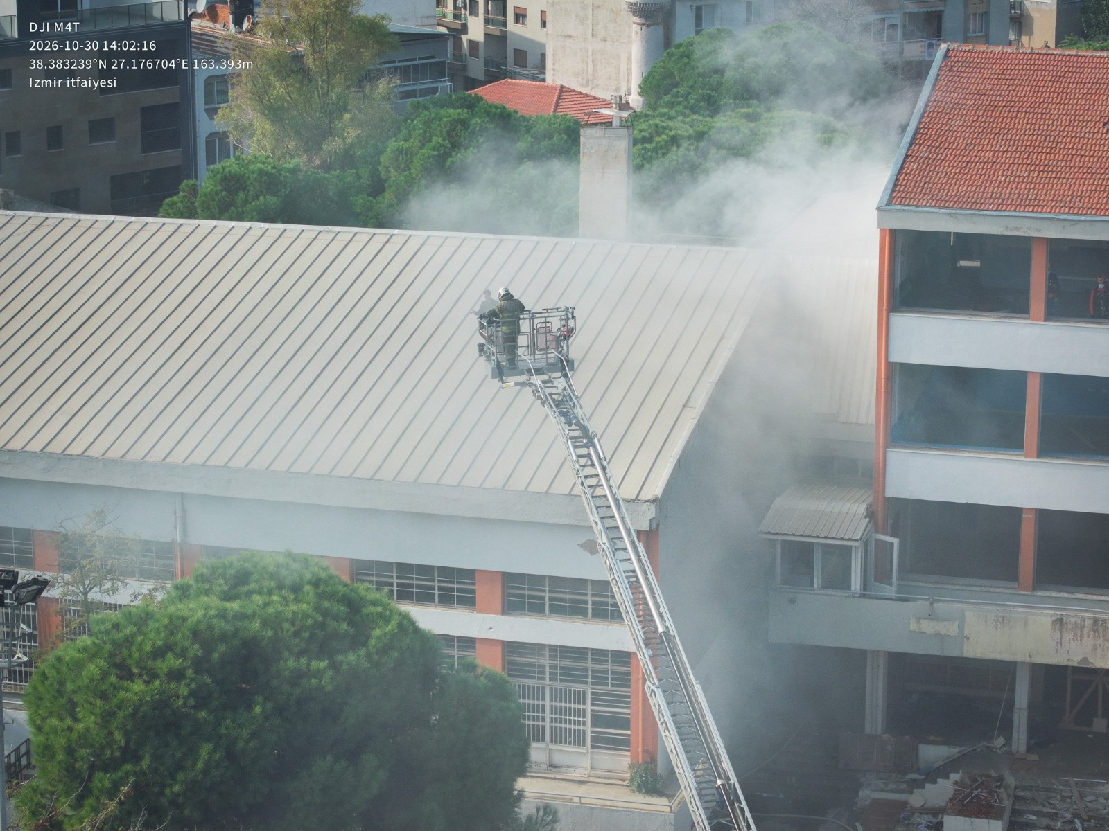 OLASI DEPREME KARŞI DEV TATBİKAT: ALİAĞA DA SENARYODA YER ALDI