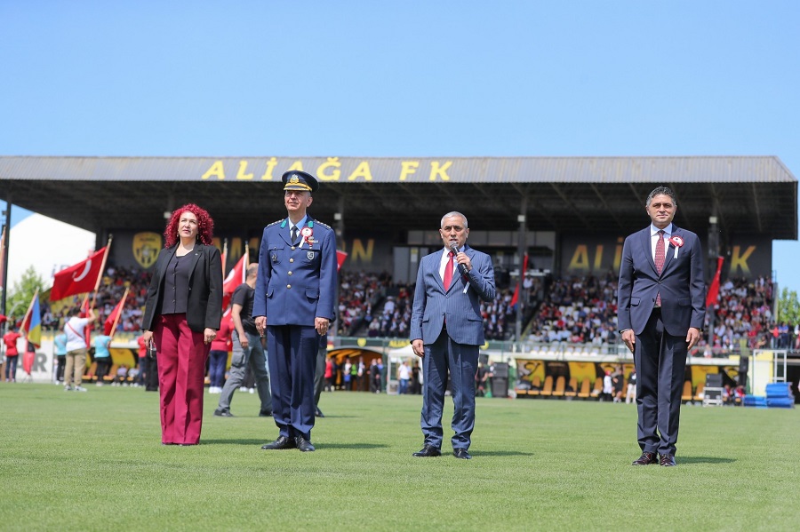 19 Mayıs Atatürk’ü Anma, Gençlik ve Spor Bayramı Aliağa’da Coşkuyla Kutlandı