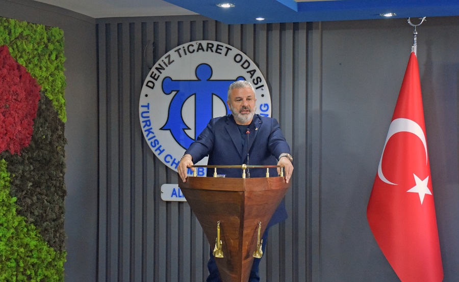ŞİMŞEK: “ALİAĞA LİMANLARI TÜRKİYE’NİN YÜK MERKEZİ OLMAYA DEVAM EDİYOR”