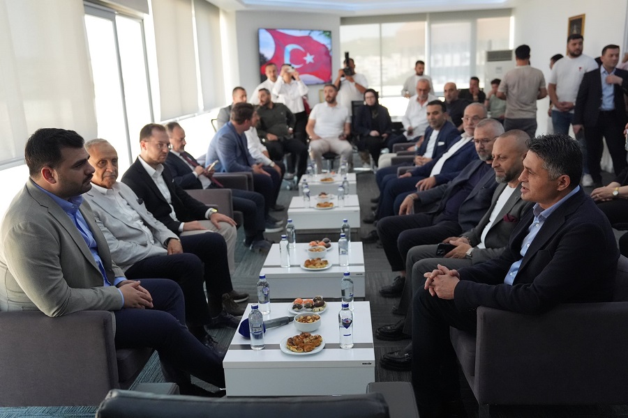 Eyyüp Kadir İnan, Serkan Acar'ı ziyaret etti