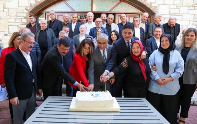ALİAĞA’DA MUHTARLAR GÜNÜ BİRLİK VE BERABERLİK İÇİNDE KUTLANDI
