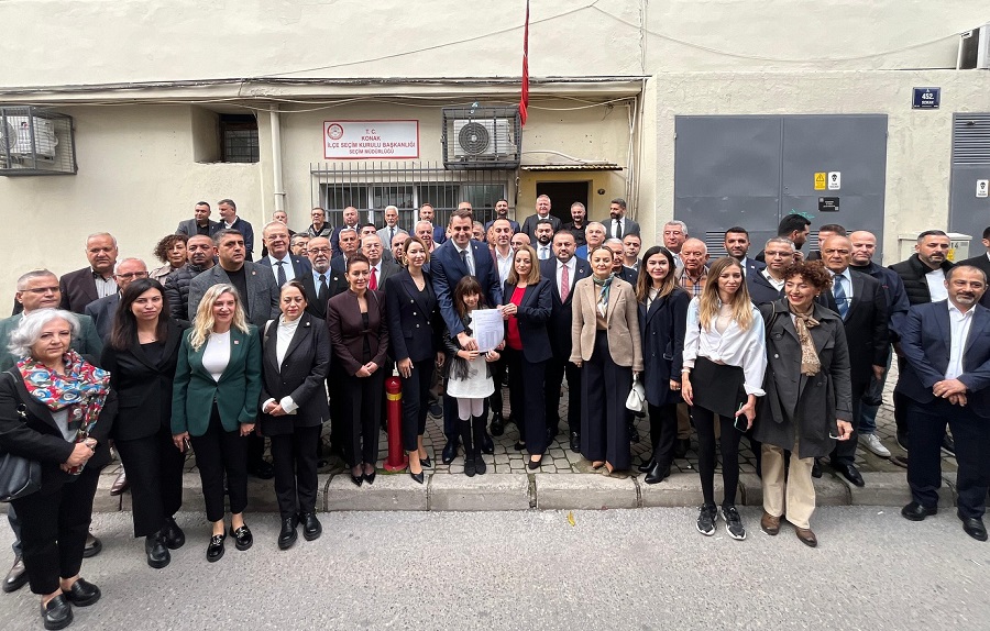 CHP İzmir’de Çağatay Güç dönemi resmen başladı