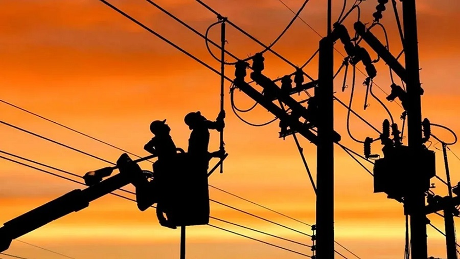 21 Kasım’da Aliağa dahil 17 ilçe saatlerce elektriksiz kalacak