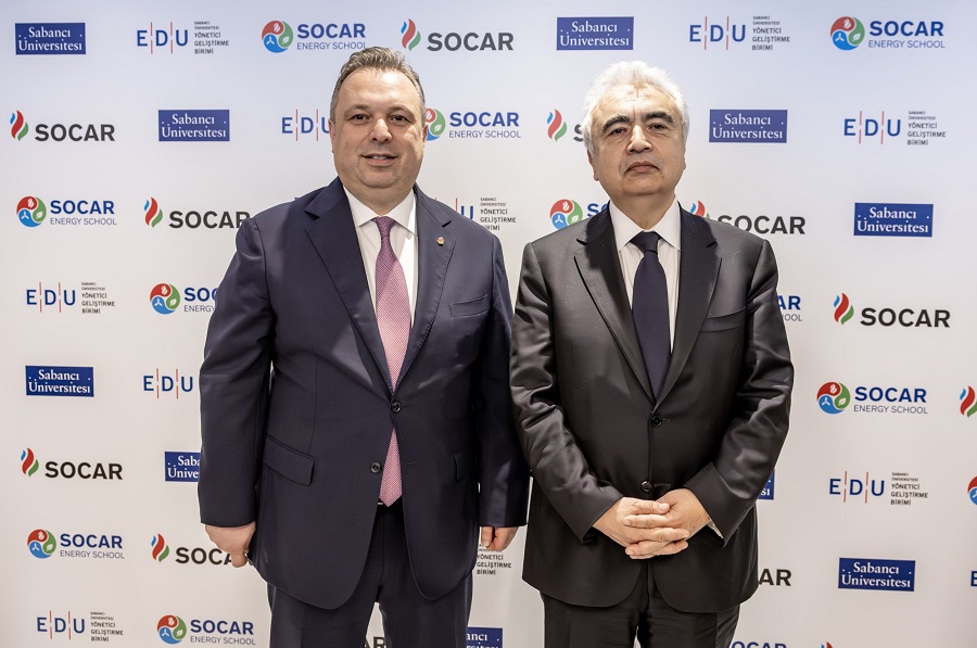 Uluslararası Enerji Ajansı Başkanı Dr. Fatih Birol, SOCAR Energy School’da katılımcılarla buluştu