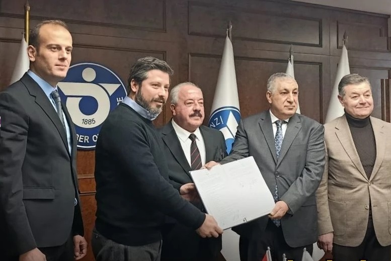 Dikili’ye jeotermal seralar için imzalar atıldı