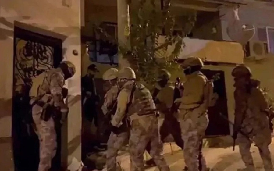 İzmir'de insan ticareti operasyonu: 4 tutuklama