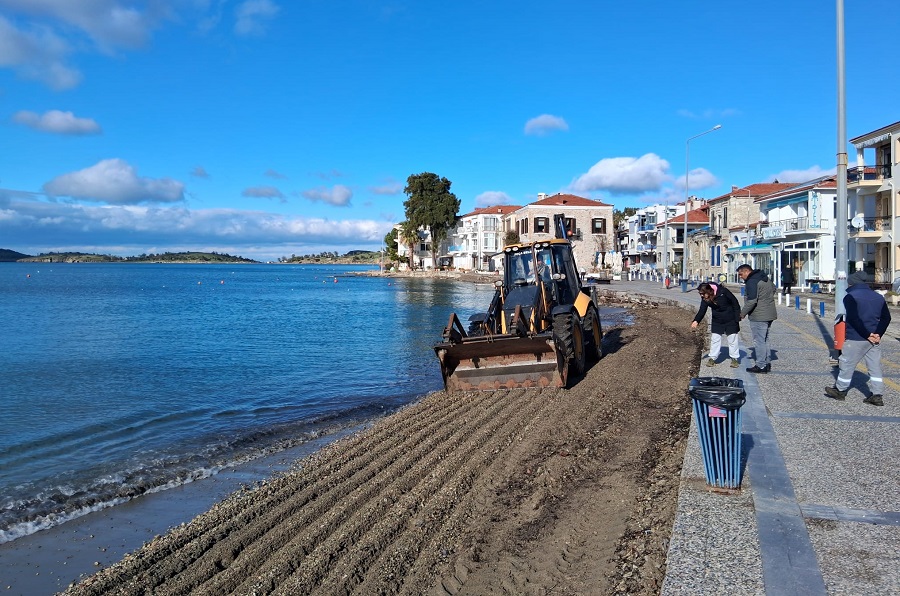 Foça'da Kent Genelinde Eş Zamanlı Çalışma