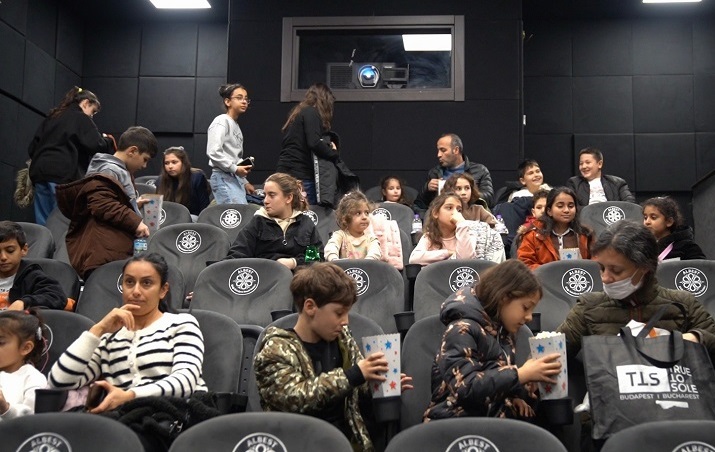 Aliağa’da Sömestr Tatilinde 15 Bin 292 Çocuk Sinemayla Buluştu