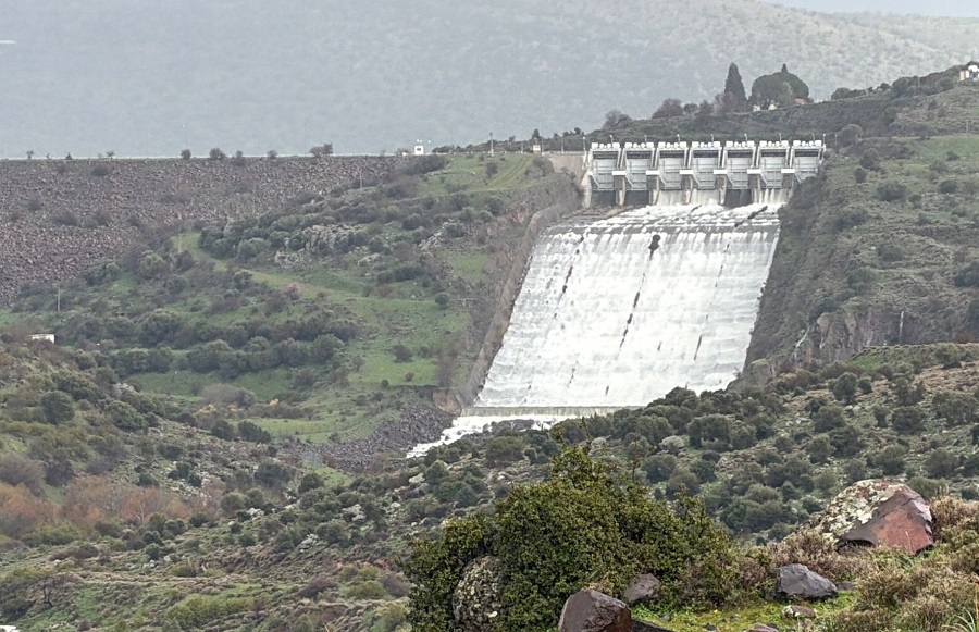 Güzelhisar Barajı Maksimum Doluluğa Ulaştı Kapakları Açılarak Kontrollü Su Bırakılıyor