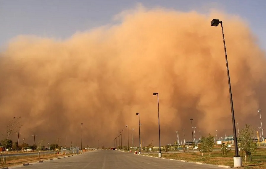 İzmir ve Çevresi Toz Fırtınası İçin Uyarıldı