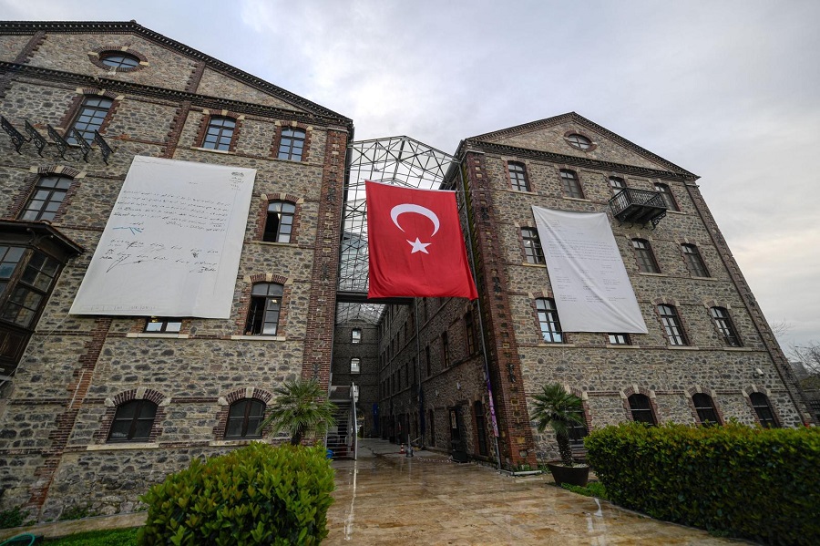 Meslek Fabrikası’nda Mahkeme Tahliyeyi Durdurdu