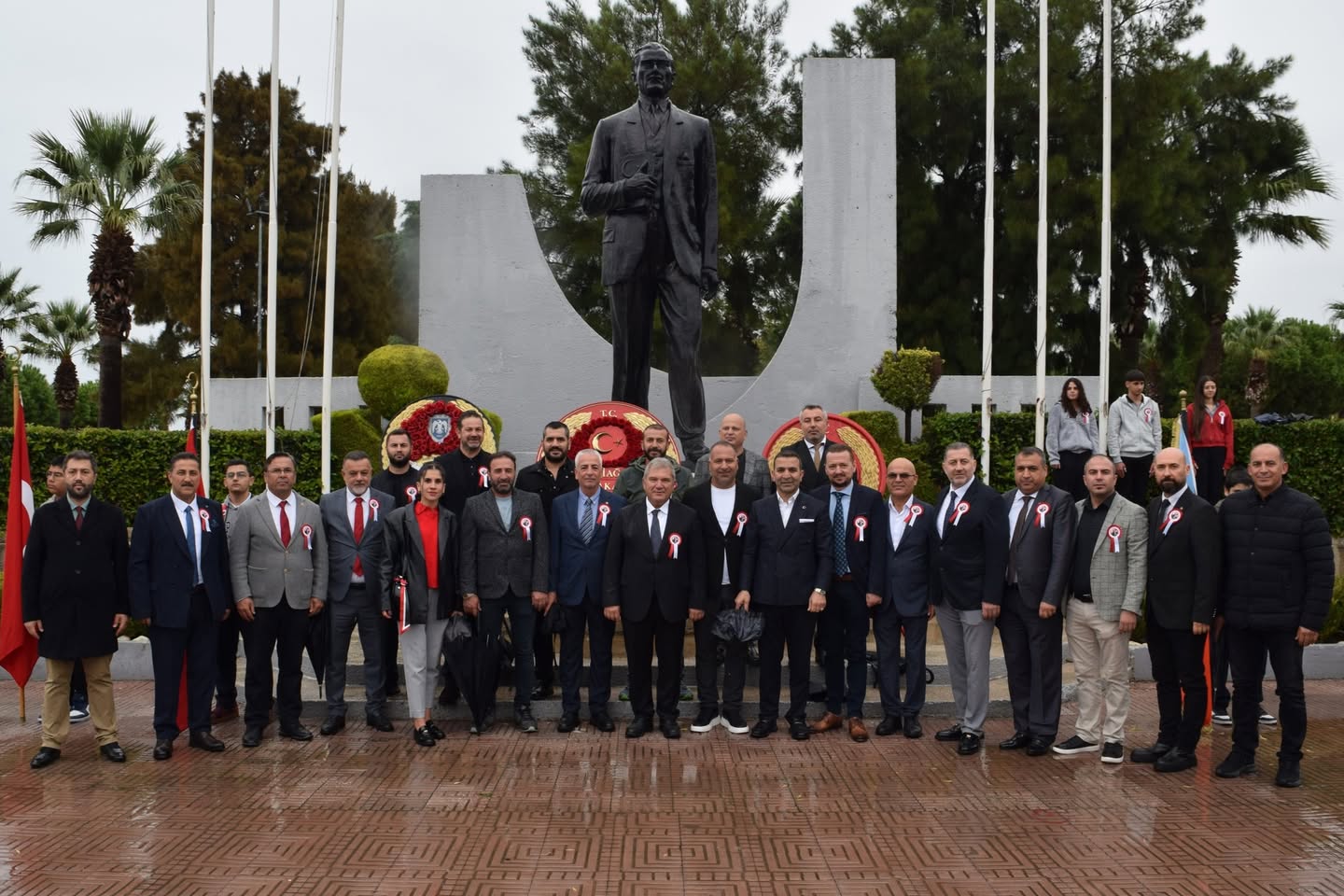 ALİAĞA TİCARET ODASI’NDAN CUMHURİYET BAYRAMI TÖRENİNE KATILIM