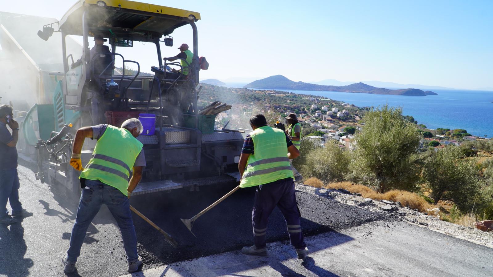 İZMİR’İN KUZEYİNDE YOL YENİLEME ÇALIŞMALARI SÜRÜYOR